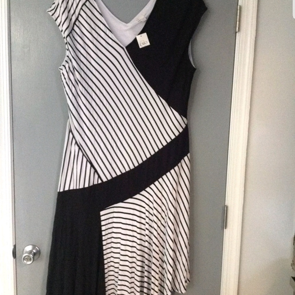 Plus size 22/24 High low irregular hem dress